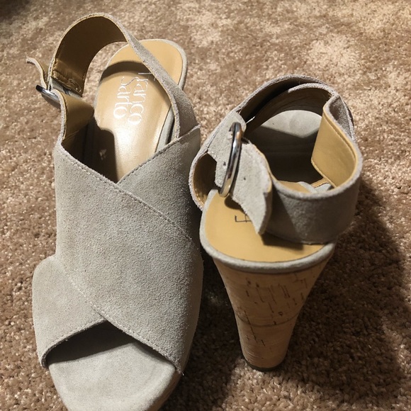 Suede wedges - Picture 2 of 3